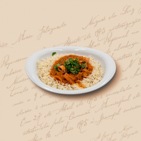 Lulas Estufadas com Arroz